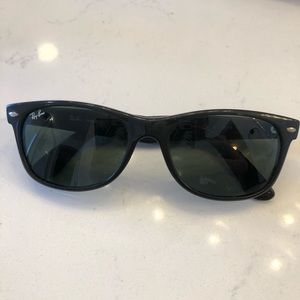 Women’s RayBan Sunglasses